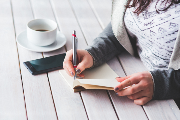 If You Hate Journaling, Try Unlocking The Power of “Therapeutic Journaling”